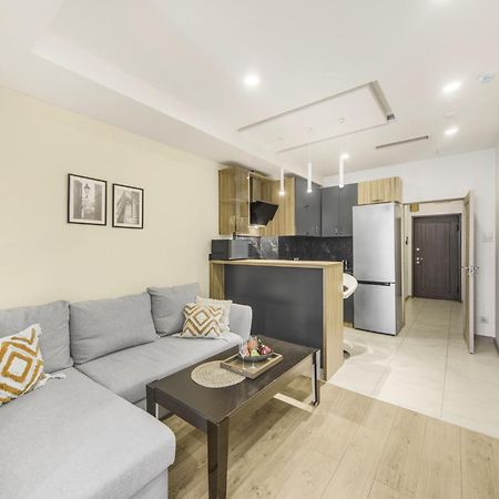 Fantastic Apartments Near Republic Square, Perfect Location, Mystreet Company Yerevan Exterior foto