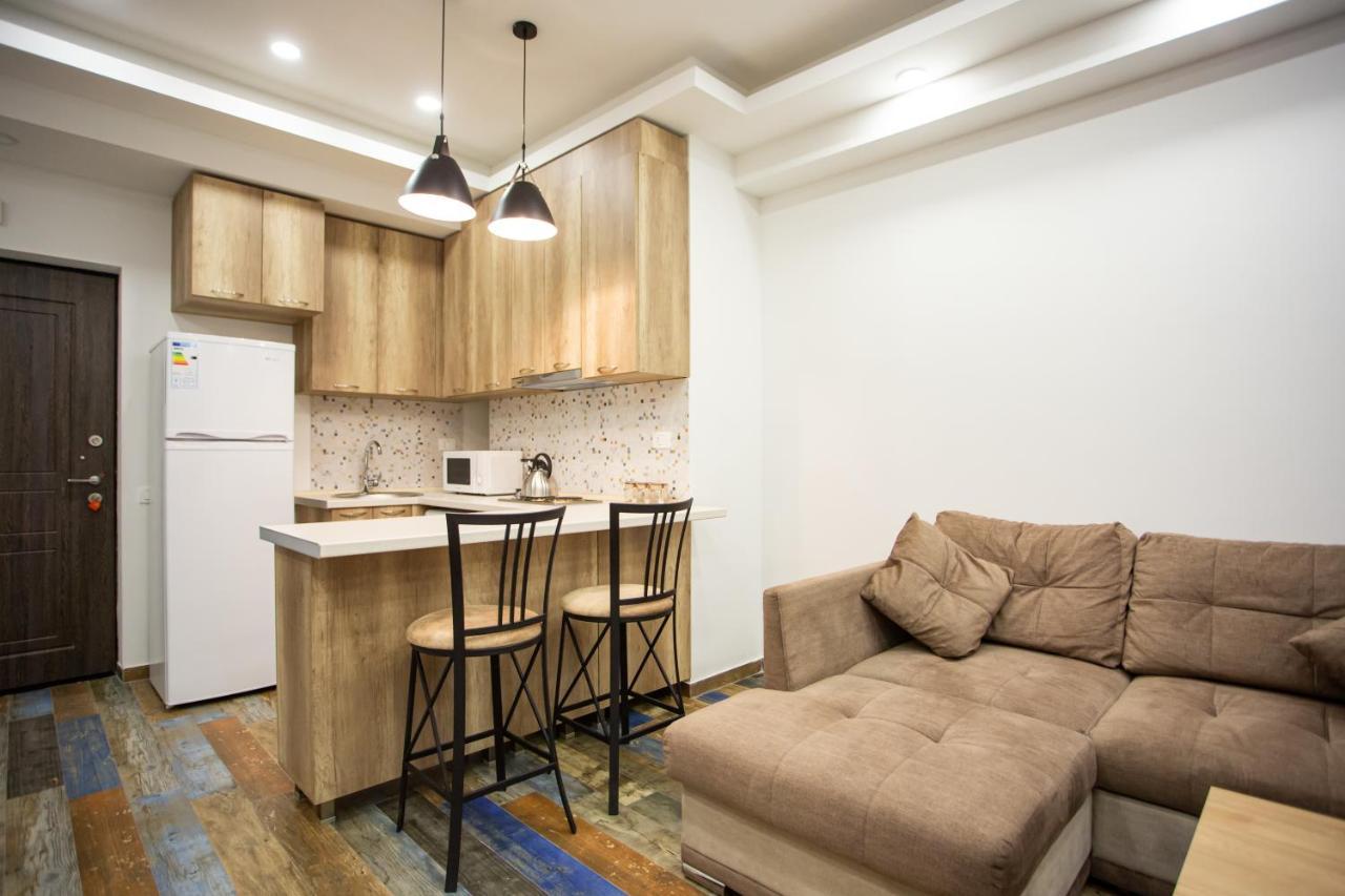 Fantastic Apartments Near Republic Square, Perfect Location, Mystreet Company Yerevan Exterior foto