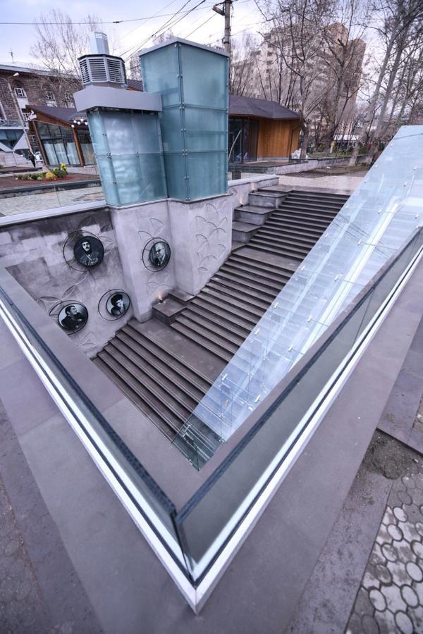 Fantastic Apartments Near Republic Square, Perfect Location, Mystreet Company Yerevan Exterior foto